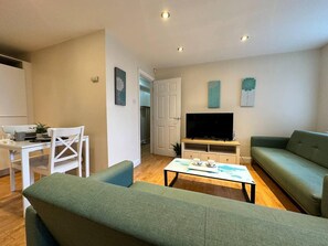 Apartment, 1 Queen Bed | Interior - Lovely Flat in Birmingham (Birmingham)