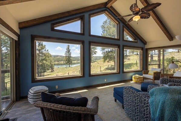 Smart TV, fireplace - Overlook Echo Lake, Fish, Hike, Secluded, Close to Town (Pagosa Springs)
