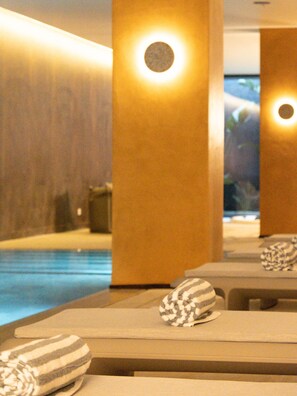 Indoor pool - SINES SEA VIEW HOTEL (Sines)