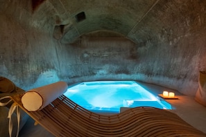 Couples treatment room(s), sauna, hot tub, steam room - Nohasi Palace (Galatina)