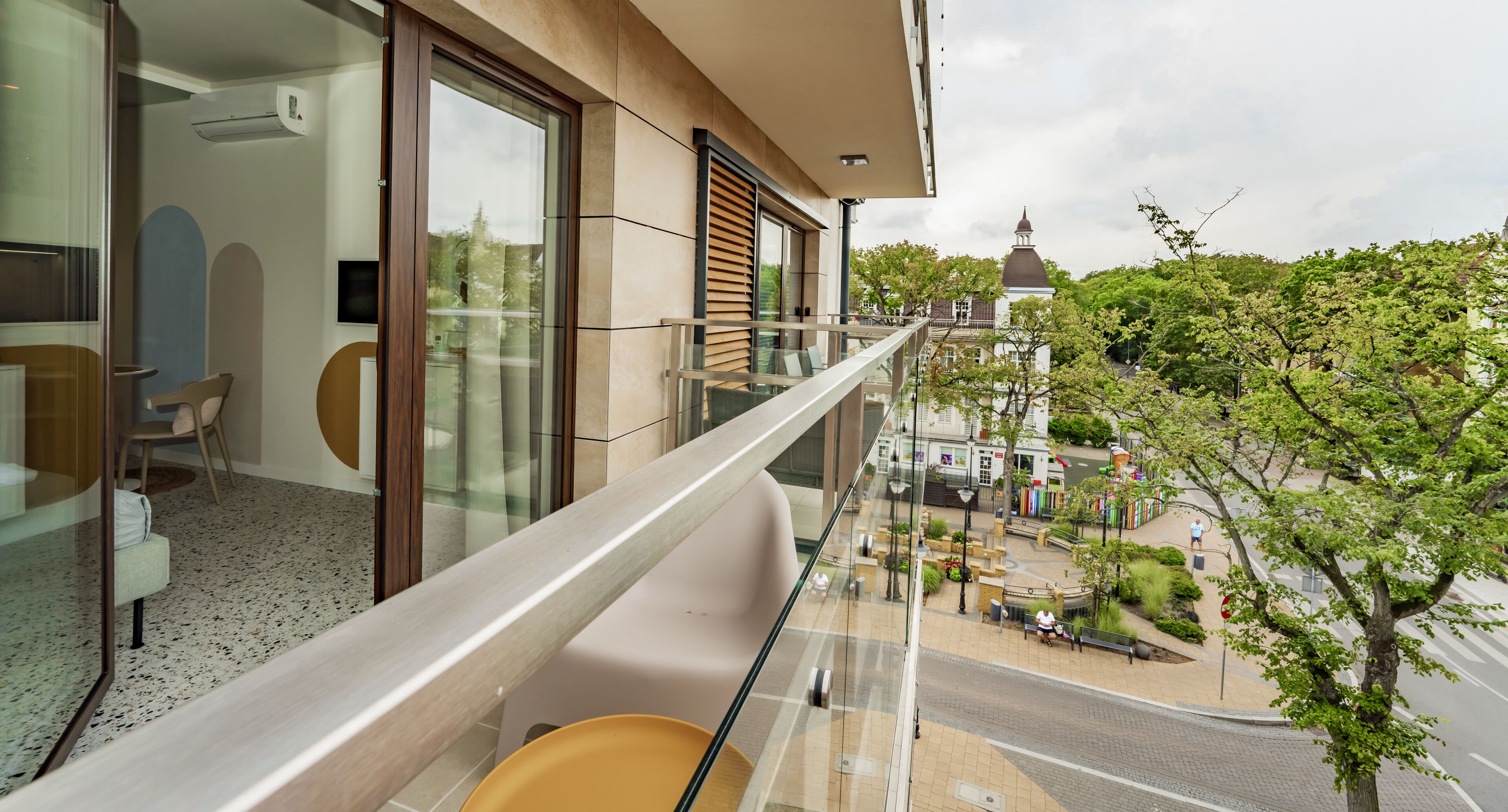 华丽开间套房 | 阳台景观