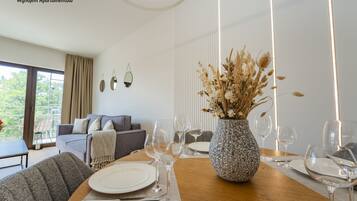 Deluxe-Apartment | Wohnzimmer | 42-Zoll-LCD-Fernseher mit Digitalempfang, Fernseher, FuĂbodenheizung