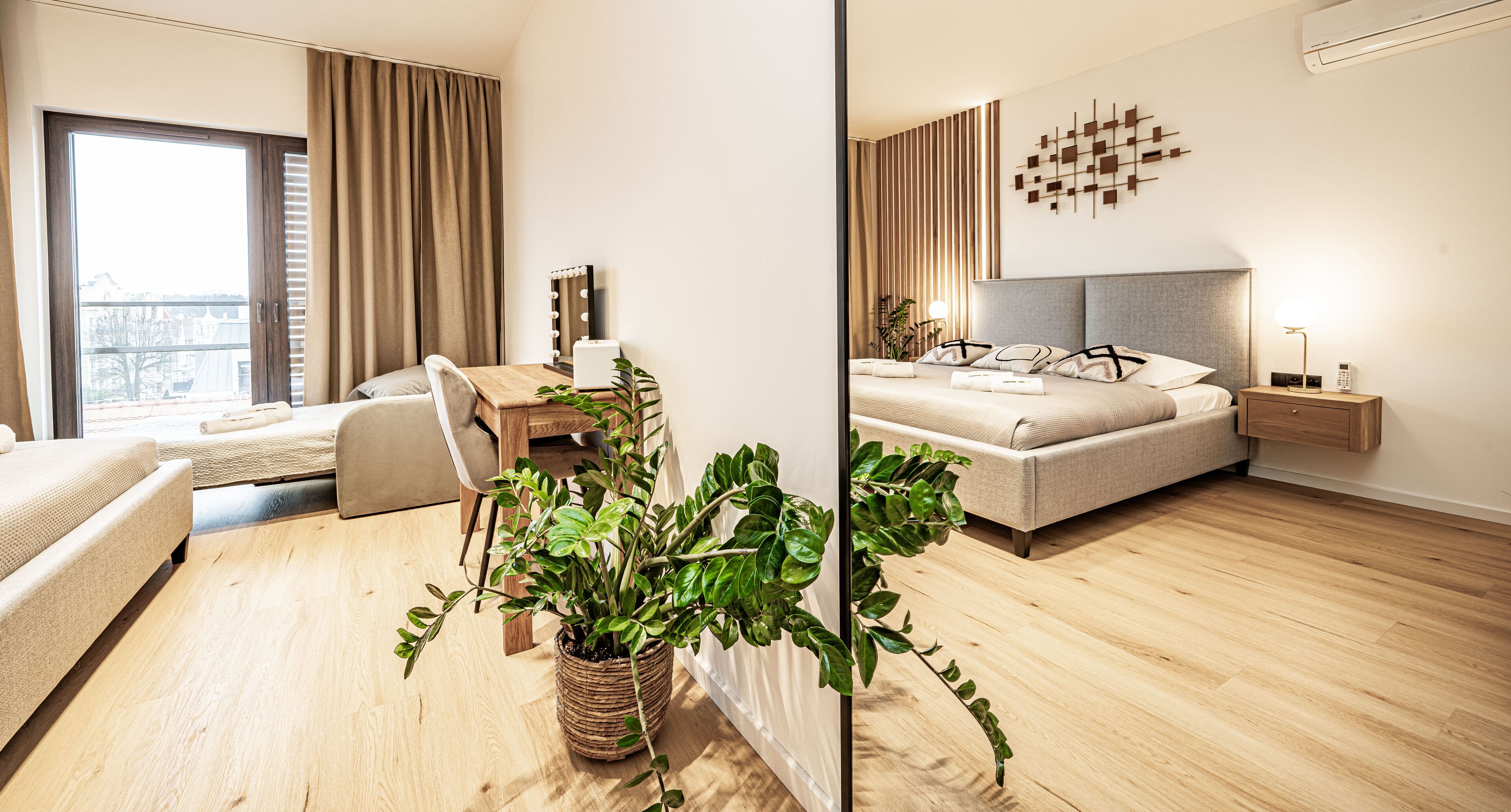 Deluxe Apartment | Individually decorated, individually furnished, blackout curtains