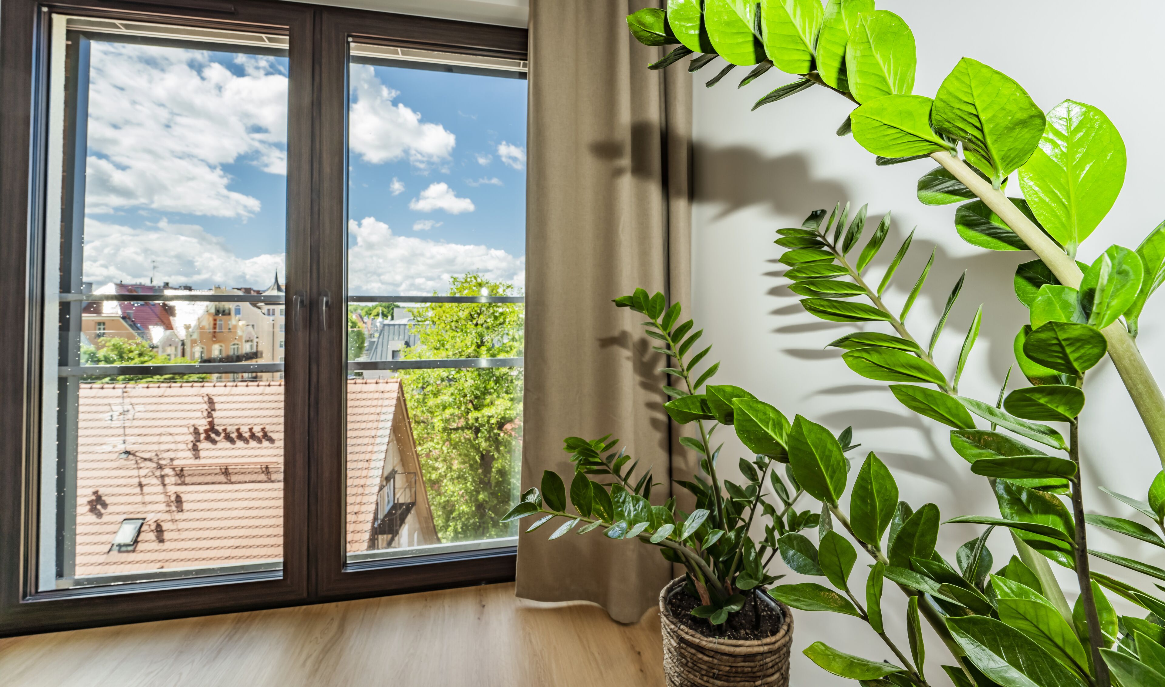 华丽公寓 | 起居区 | 42-英寸液晶电视（配备数码频道）、电视、加热地板