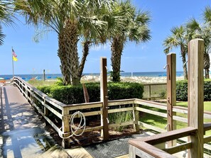 Property grounds - Gulf Front - Freshly Updated - Regency Isle 304 - Signature Properties (Orange Beach)