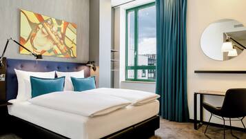 Comfort Room, 1 Queen Bed | Soundproofing, free WiFi, bed sheets