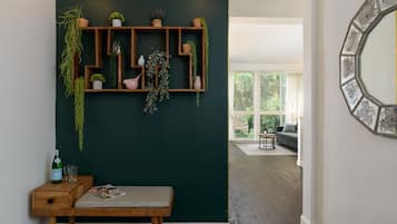 2 Schlafzimmer, Schreibtisch, Verdunkelungsvorhänge