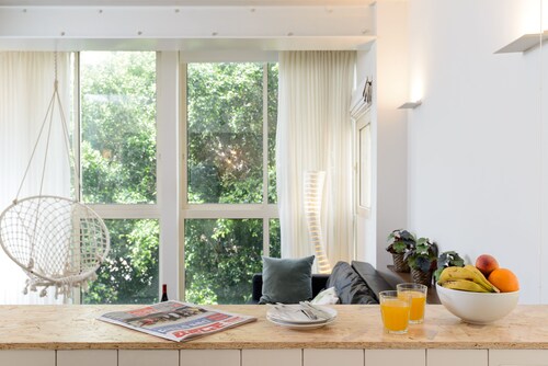 Arlo by TLV2RENT