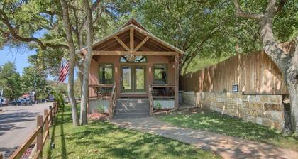 Lil Kahuna Rr 7465 1 Bedroom Home by RedAwning