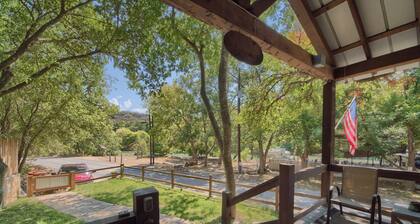 Lil Kahuna Rr 7465 1 Bedroom Home by RedAwning