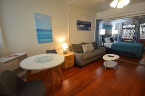 1 Schlafzimmer, Bügeleisen/Bügelbrett, WLAN