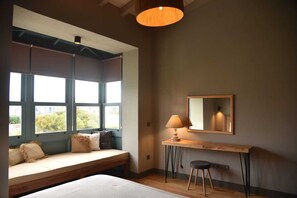 1 habitación, ropa de cama de alta calidad y escritorio 