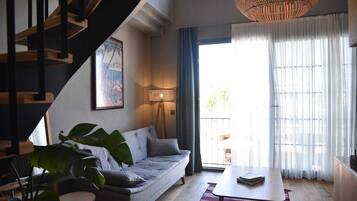 Loft Suite | 1 bedroom, premium bedding, desk, laptop workspace
