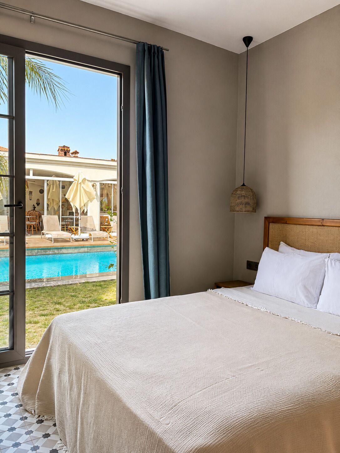 Standard Room | 1 bedroom, premium bedding, desk, laptop workspace