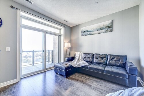 Brand new 3B Condo in the Heart of City of Markham