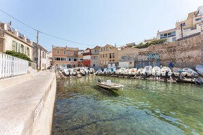 Marina - A LA CALANQUE - Jolie Maison en bord de mer (Marseille)