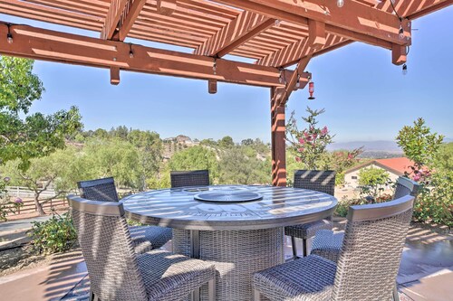 Hilltop Hideaway in Temecula Wine Country