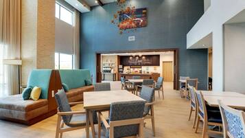 Free daily buffet breakfast