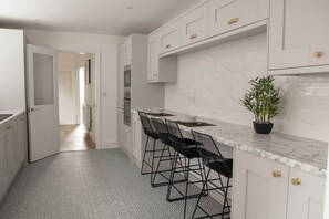 Maison luxueuse, salle de bain privée (The Callies) | Cuisine partagée