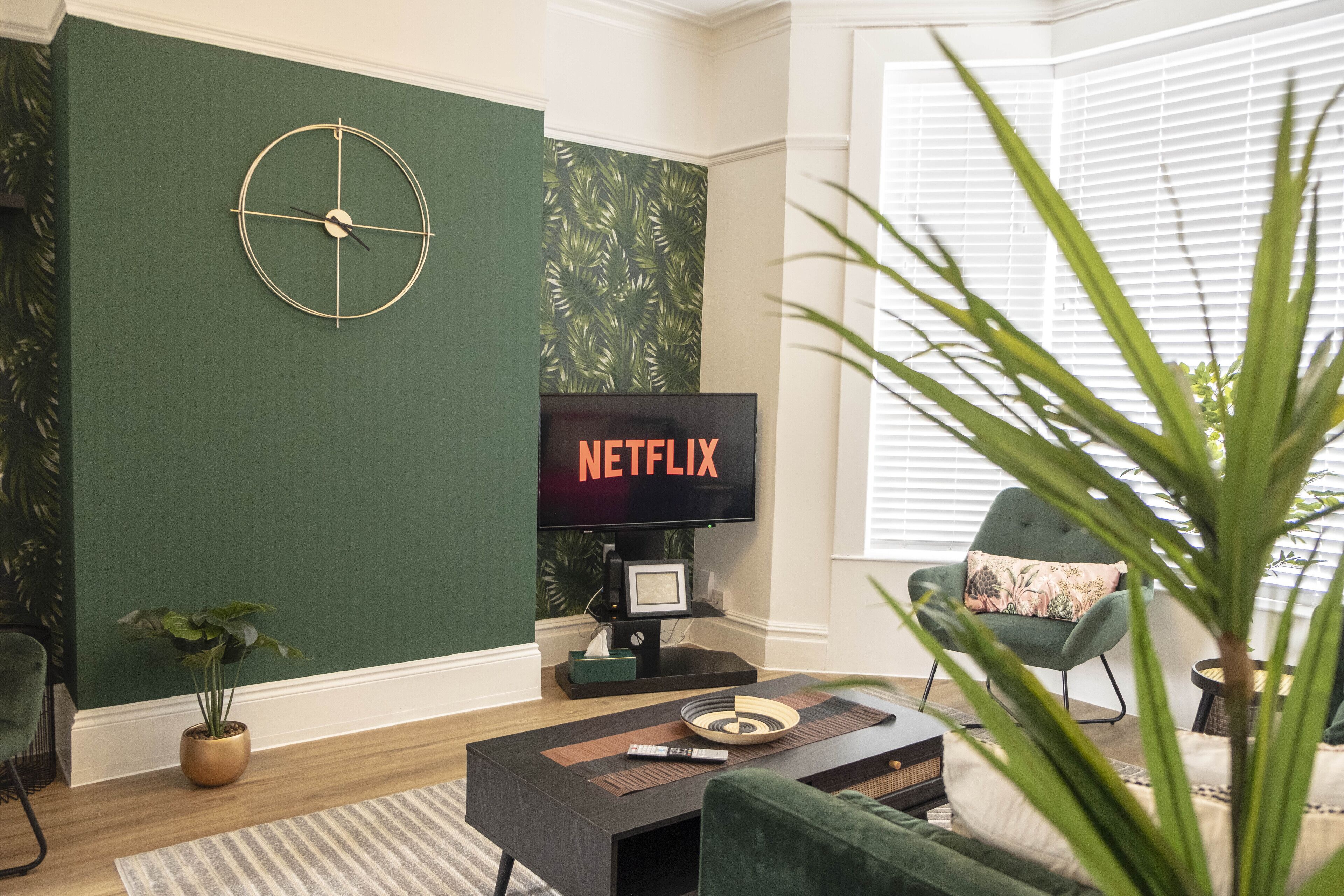 Luxury House, Private Bathroom (The Callies) | Lounge