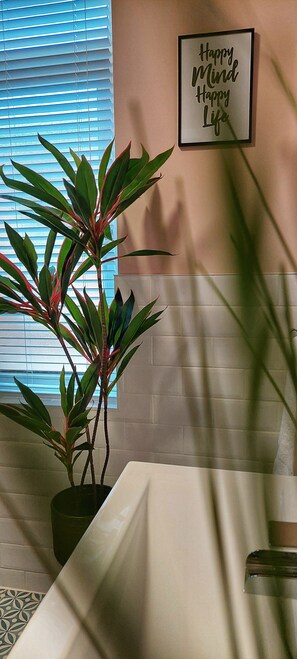 Luxury House, Private Bathroom (The Callies) | Bathroom - The Callie by Sasco Apartments (Blackpool)