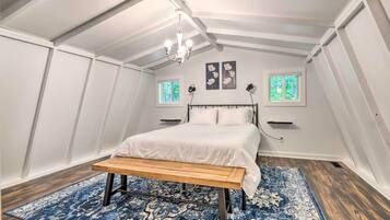2 chambres, bureau, fer et planche à repasser, accès à Internet