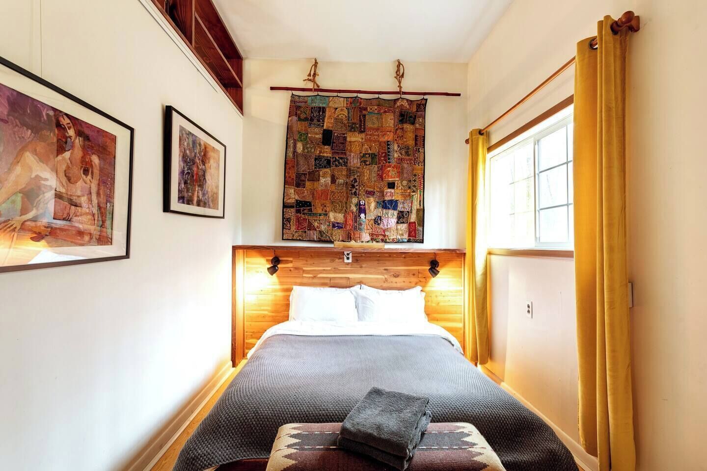 1 habitación, tabla de planchar con plancha, wifi gratis y ropa de cama 