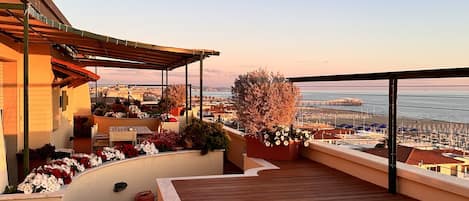 Terassi/patio