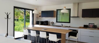 TY BRAZ - Very large house 3 minutes walk from the beach (Baie Quiberon side)