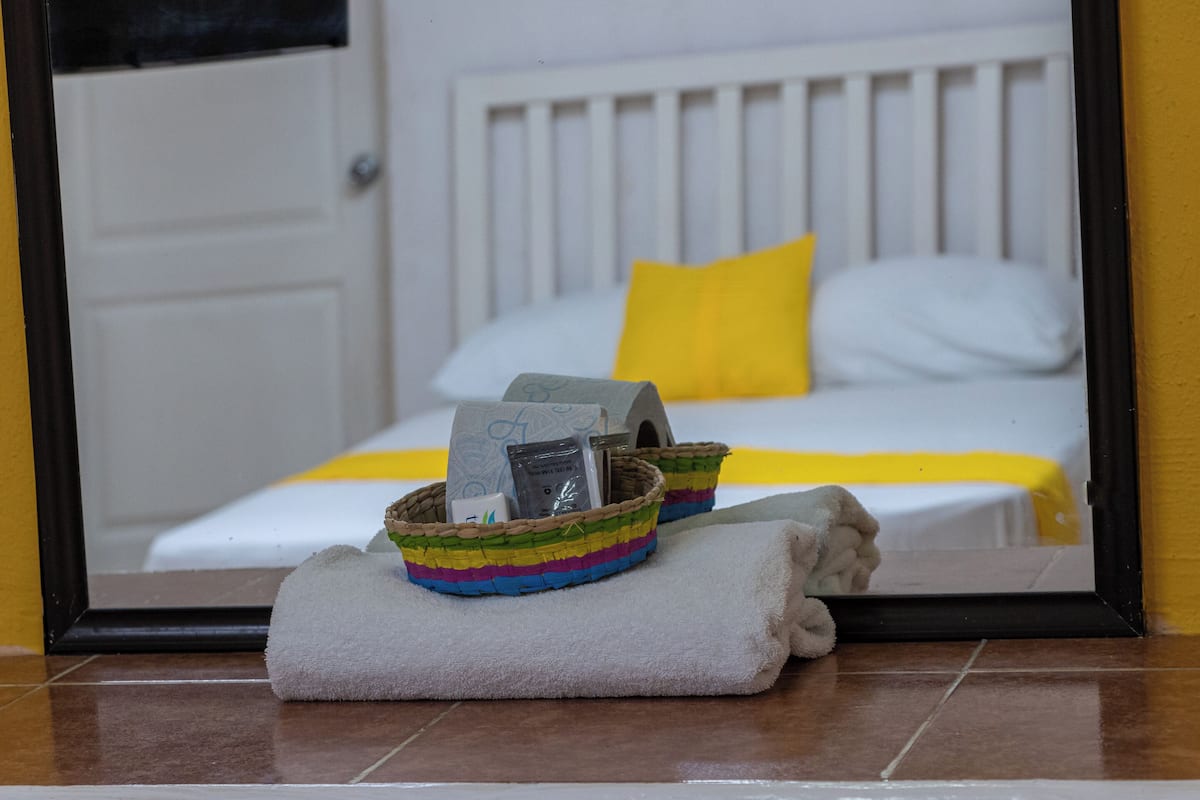 Soundproofing, WiFi (free), bed sheets