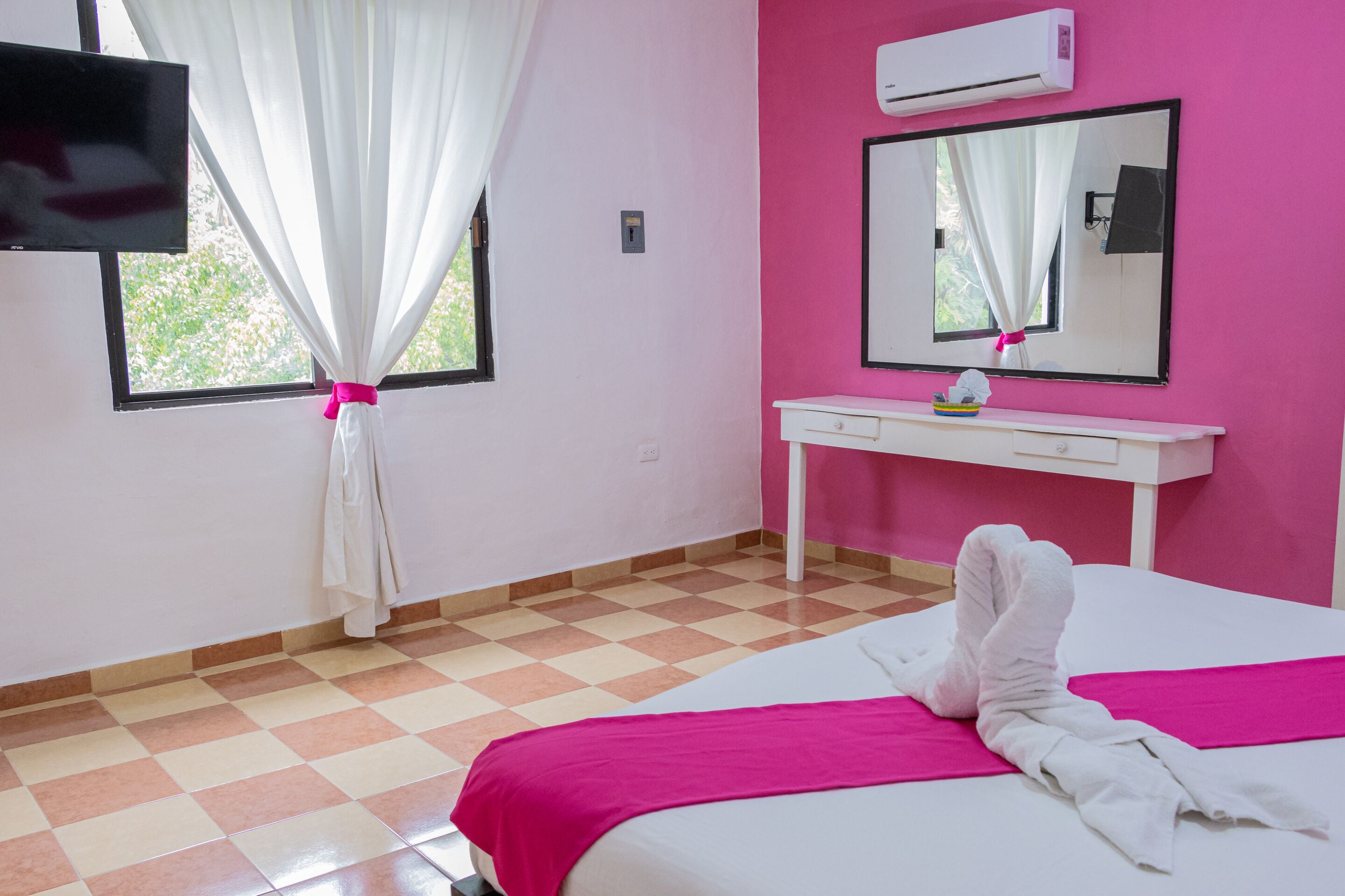 Suite (Master) | Insonorización, wifi gratis y ropa de cama 