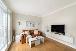 Uklassifisert bilde, 2 av 15, knapp