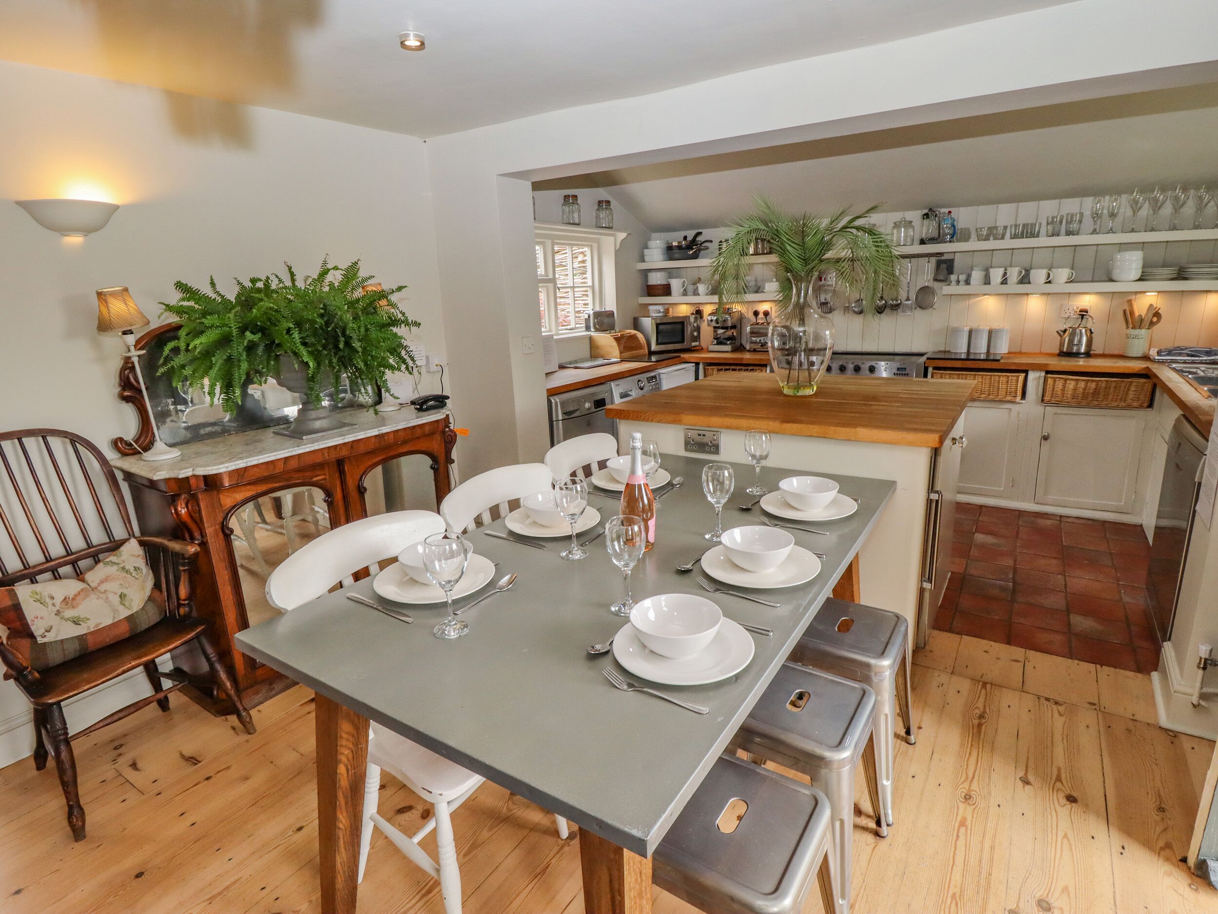 Fridge, dishwasher, electric kettle, toaster