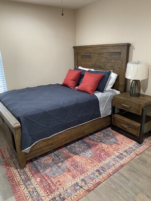 2 bedrooms, iron/ironing board, free WiFi, bed sheets - Cozy Cabin in Big Sandy  (Big Sandy)