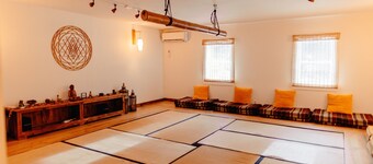 Retreat Villa: Theater, Yoga Studio, Group Spaces | Dream House in the Gunks