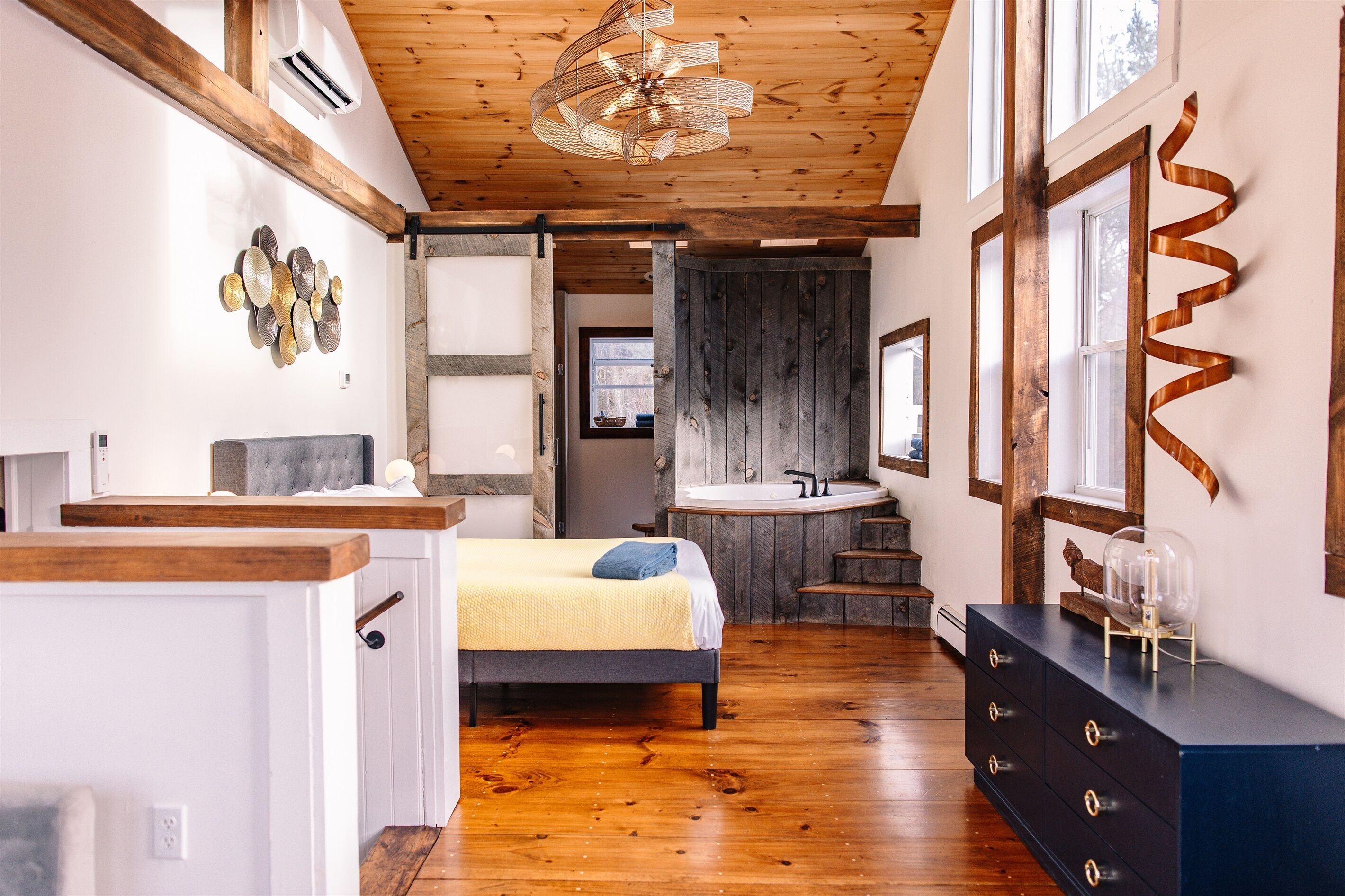 4 間睡房、熨斗/熨衫板、免費 Wi-Fi、床單