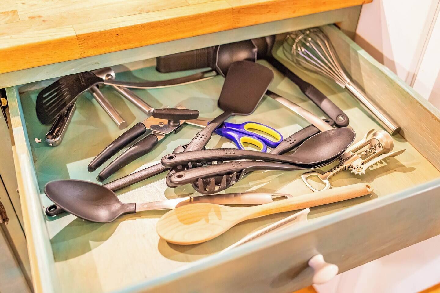 Kitchen. All the tools you need.