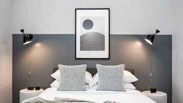 2 bedrooms, hypo-allergenic bedding, individually decorated