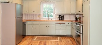 Dutch Country Acres | 4 Bed, 3.5 Bath