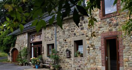 La Grange- Historic flair and modern comfort in the midst of nature