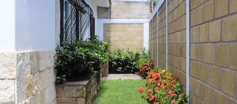 Relaxing Vacation house - 5 min from the beach!