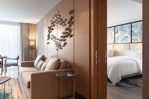 Premium Suite, 1 Bedroom, Non Smoking, City View | 1 bedroom, premium bedding, in-room safe, desk