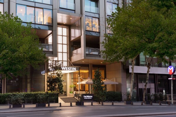 Exterior - The Westin Istanbul Nisantasi (Istanbul)