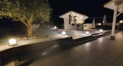 Beautiful villa in an idyllic setting