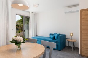 Maisonette Suite | Biancheria da letto di alta qualità, una cassaforte in camera