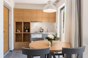 Premium bedding, in-room safe, blackout curtains, free WiFi - Hotel Stellina Village (Chania)