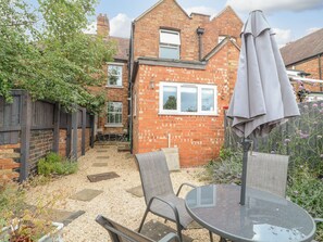 Outdoor dining - Northwick Cottage (Evesham)