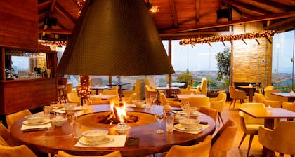 3 Hills Boutique Hotel