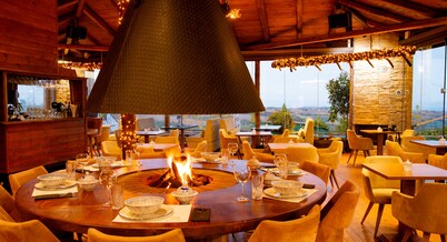 3 Hills Boutique Hotel