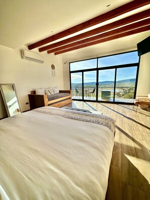 Estudio Deluxe | Vistas del balcón